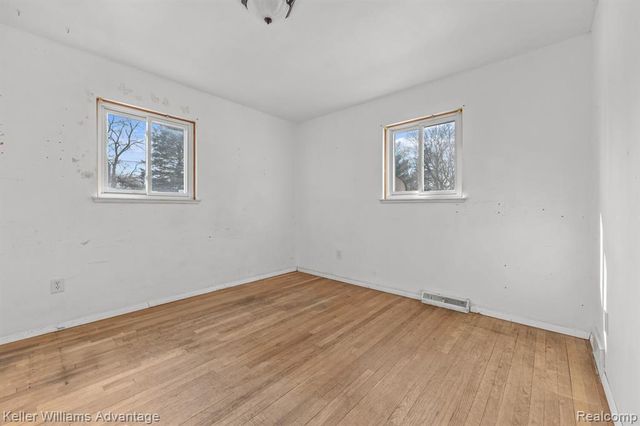 8735 Ringwood Drive, Commerce Twp, MI 48382