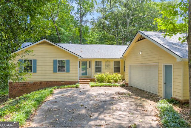 1601 Christopher Drive, Jonesboro, GA 30236