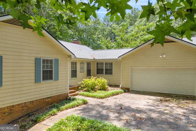 1601 Christopher Drive, Jonesboro, GA 30236