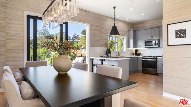 2591 Leicester Drive, Los Angeles, CA 90046