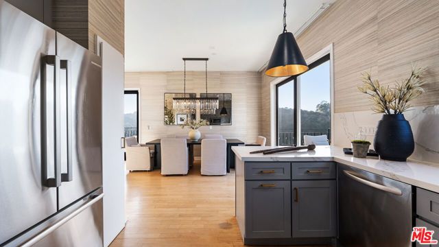 2591 Leicester Drive, Los Angeles, CA 90046