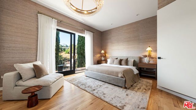 2591 Leicester Drive, Los Angeles, CA 90046