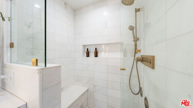 2591 Leicester Drive, Los Angeles, CA 90046