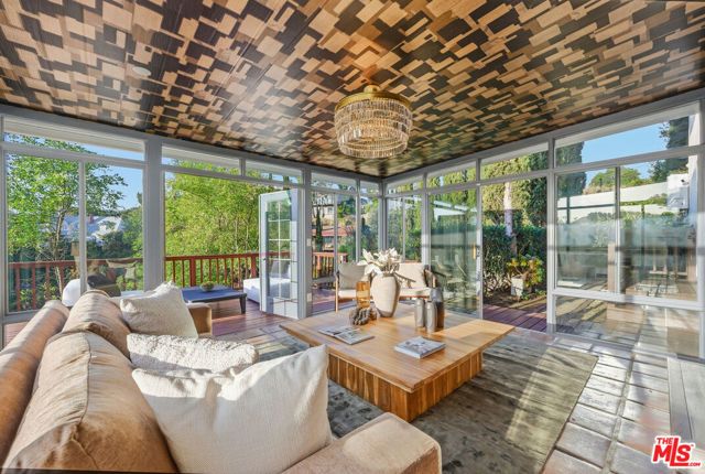 2591 Leicester Drive, Los Angeles, CA 90046