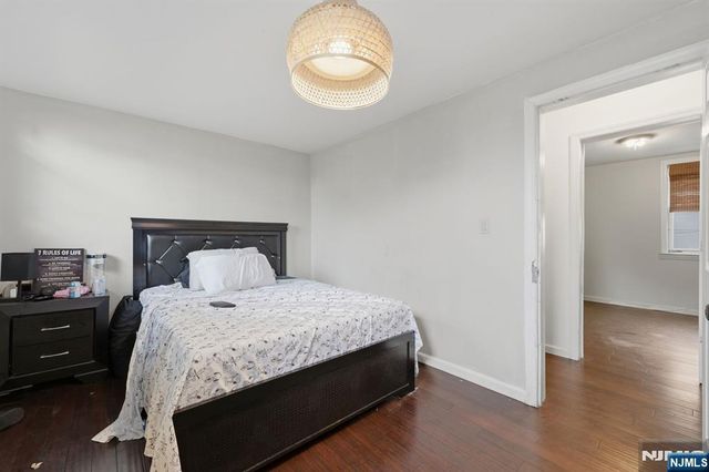 35 Moonachie Road, Moonachie, NJ 07074