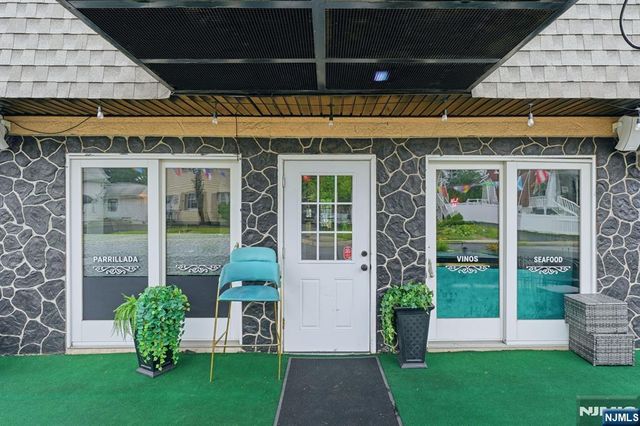 35 Moonachie Road, Moonachie, NJ 07074