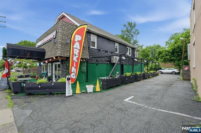 35 Moonachie Road, Moonachie, NJ 07074
