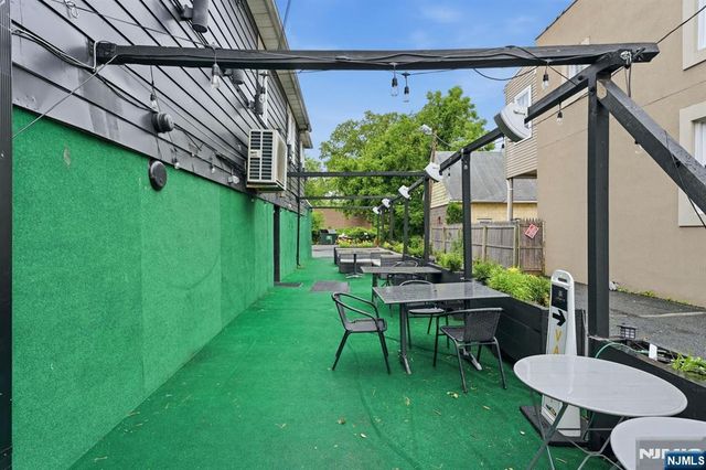 35 Moonachie Road, Moonachie, NJ 07074