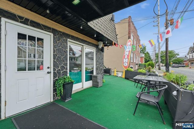 35 Moonachie Road, Moonachie, NJ 07074
