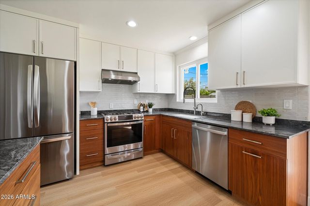 1637 E SIERRA VISTA Drive, Phoenix, AZ 85016