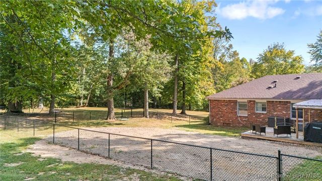 375 N Hereford Lane, Madison, IN 47250