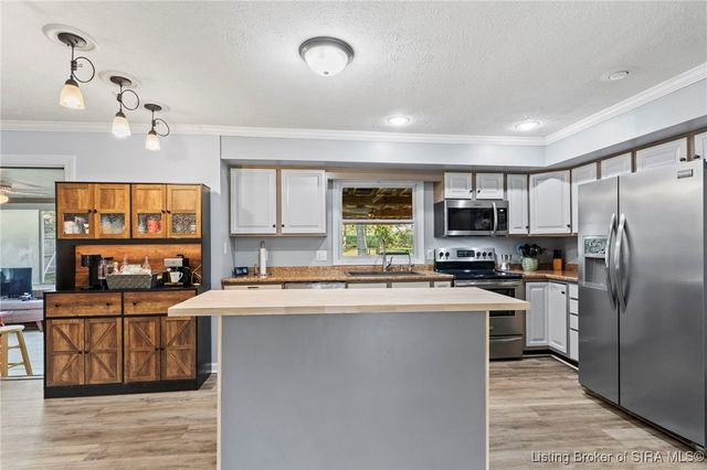 375 N Hereford Lane, Madison, IN 47250