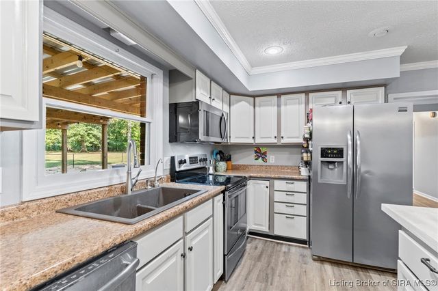 375 N Hereford Lane, Madison, IN 47250