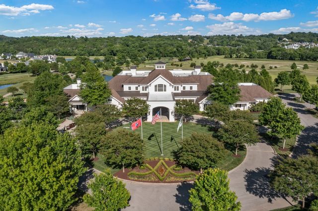 5214 Wildings Blvd, College Grove, TN 37046