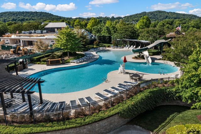 5214 Wildings Blvd, College Grove, TN 37046