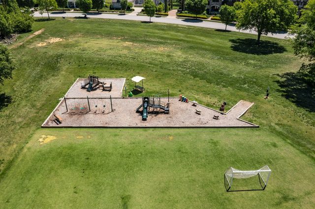 5214 Wildings Blvd, College Grove, TN 37046