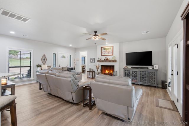 122 New Haven Street, Catoosa, OK 74015