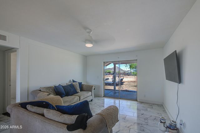 7788 W LAKE MICHIGAN Drive, Casa Grande, AZ 85194