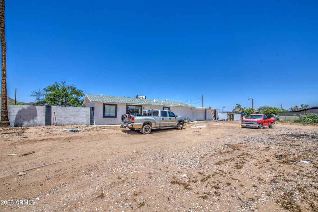 7788 W LAKE MICHIGAN Drive, Casa Grande, AZ 85194 — photo 5