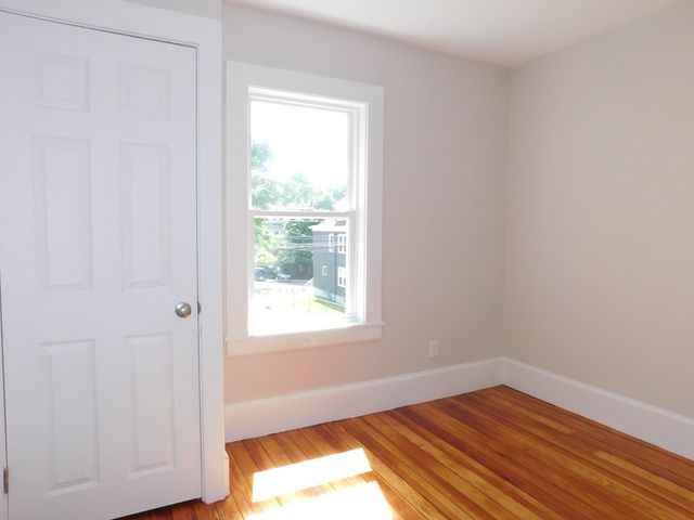 54 Savin Ave 1, Norwood, MA 02062