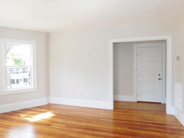 54 Savin Ave 1, Norwood, MA 02062