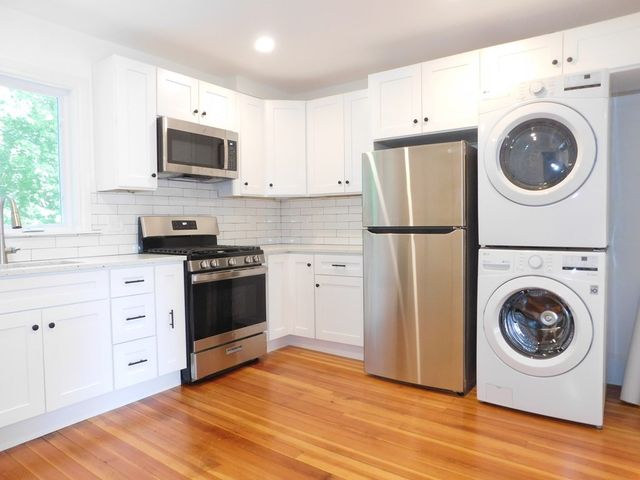 54 Savin Ave 1, Norwood, MA 02062