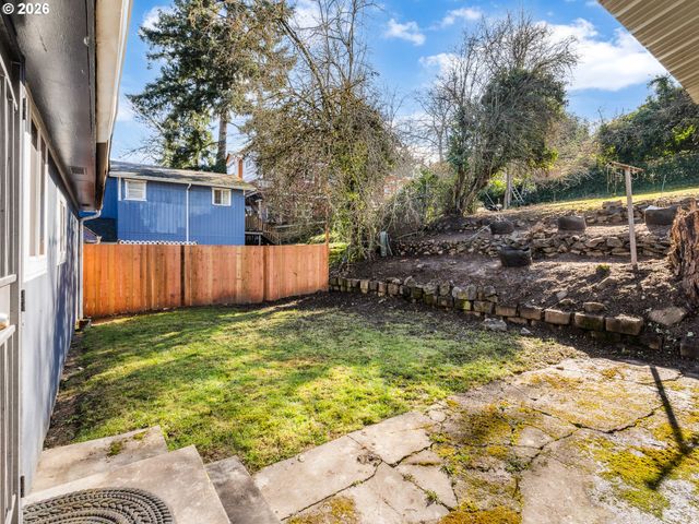 5514 Sw Beaverton Hillsdale Hwy, Portland, OR 97221