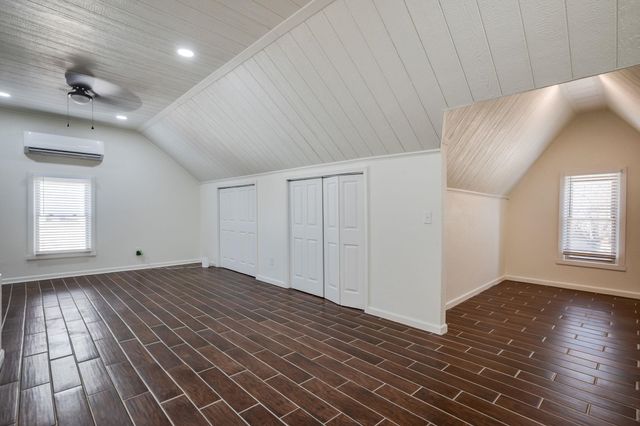353 N Oliver Ave, Wichita, KS 67208