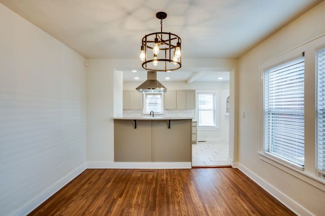 353 N Oliver Ave, Wichita, KS 67208