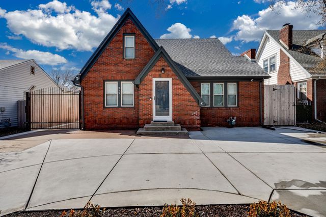 353 N Oliver Ave, Wichita, KS 67208