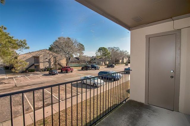 3300 Pebblebrook Drive 48, Seabrook, TX 77586