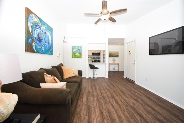 3300 Pebblebrook Drive 48, Seabrook, TX 77586