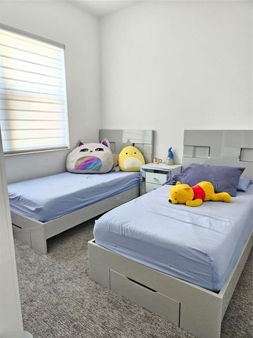 1765 NW 124th Place, Pembroke Pines, FL 33028