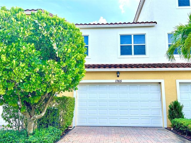 1765 NW 124th Place, Pembroke Pines, FL 33028