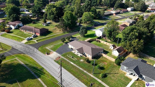 1007 S Woodland Drive, Radcliff, KY 40160
