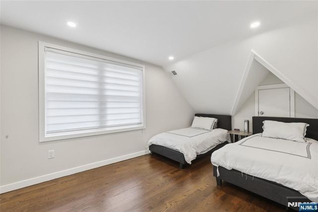 373 Briarcliff Road, Teaneck, NJ 07666
