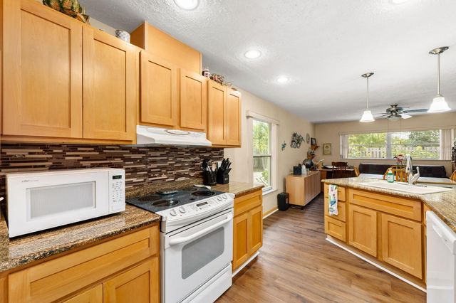 13941 KIMBERLY DRIVE, Largo, FL 33774