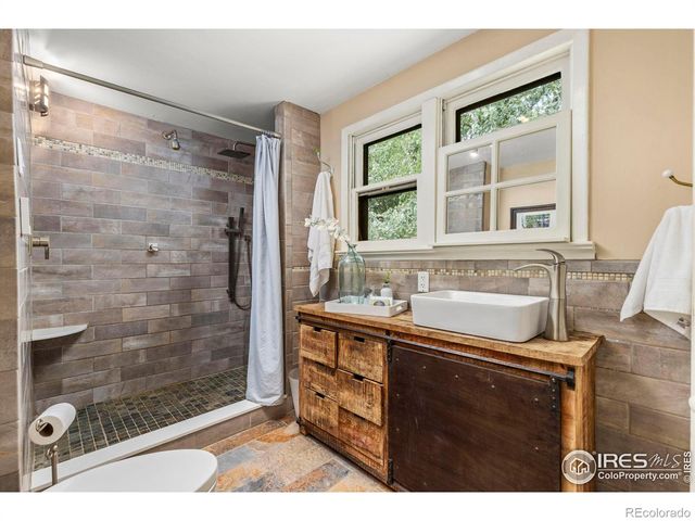 831 4th Avenue, Longmont, CO 80501