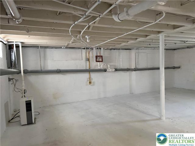 15 Elm Street, East Stroudsburg, PA 18301