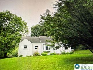 15 Elm Street, East Stroudsburg, PA 18301