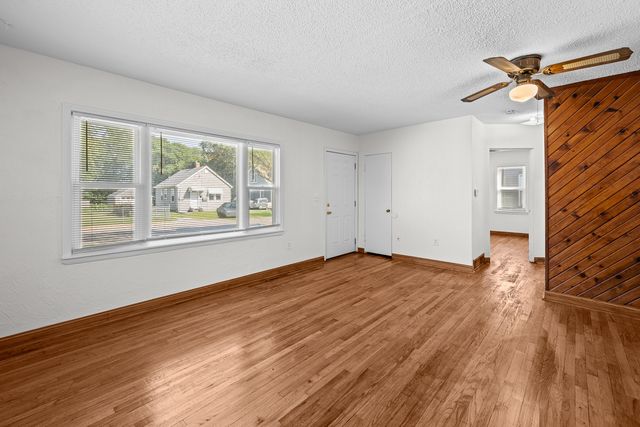 940 31st Street, Bettendorf, IA 52722
