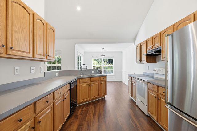 1452 Harbor Mist Court, Charleston, SC 29492