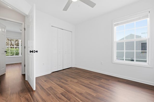 1452 Harbor Mist Court, Charleston, SC 29492