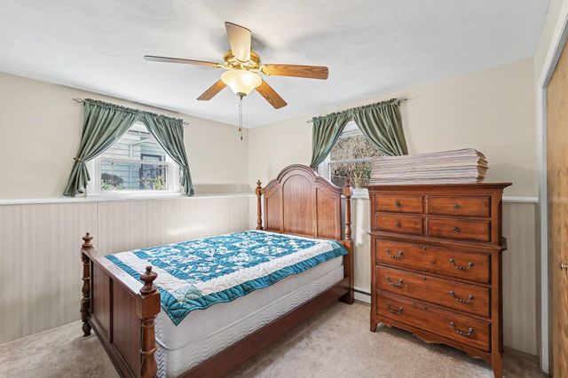 318 Kenway Drive, Lansing, MI 48917