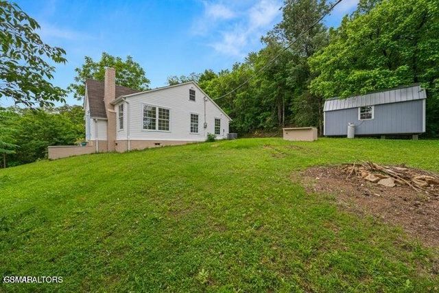 739 W Main Street Street, Sevierville, TN 37862