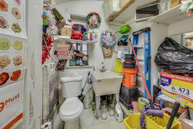 2625 S Central Park Avenue, Chicago, IL 60623