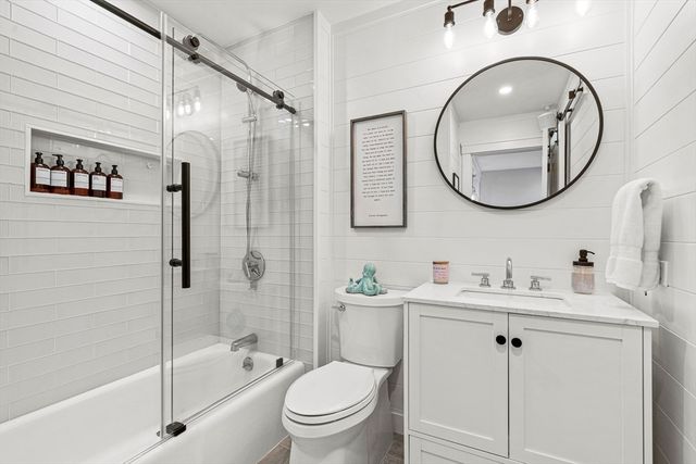 300 Commercial St 709, Boston, MA 02109