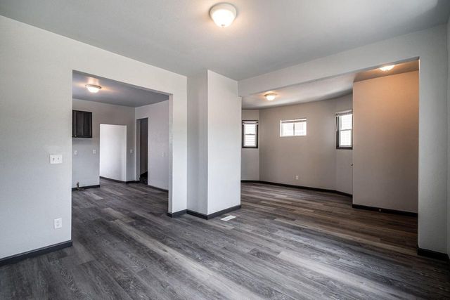 547 N 25th STREET, Milwaukee, WI 53233