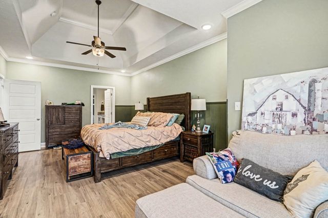 1279 Highgrove Ln, Clarksville, TN 37043