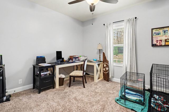 1279 Highgrove Ln, Clarksville, TN 37043